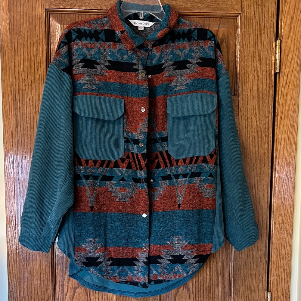 DAVI & DANI Teal and Rust Patterned Jacket